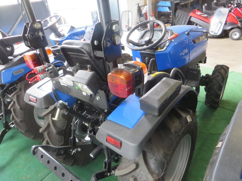 Solis 26 + breite Radialreifen + Straßenzulassung  3 JAHRE GARANTIE