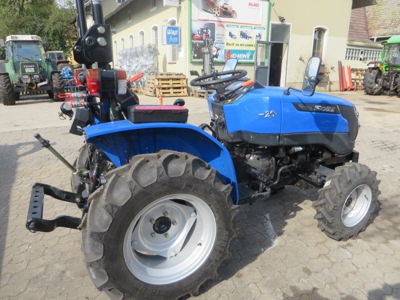 Solis 20 + breite Radialbereifung + Straßenzulassung *AKTION* Kleintra