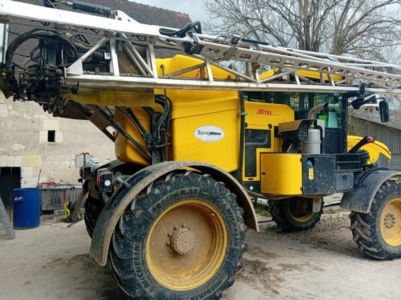 Pulvérisateur automoteur RS 20 Artec