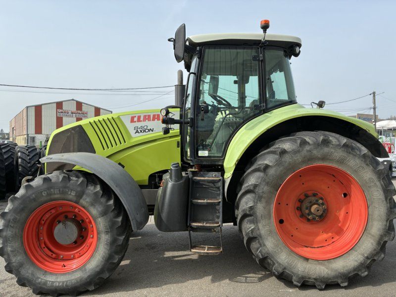 Claas AXION 840