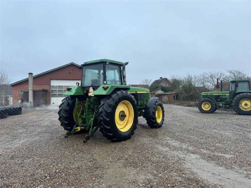 John Deere 4755