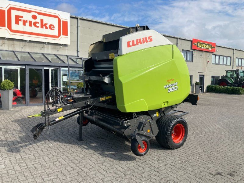 Claas Variant 380 RF