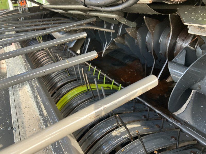 Claas Variant 380 RF