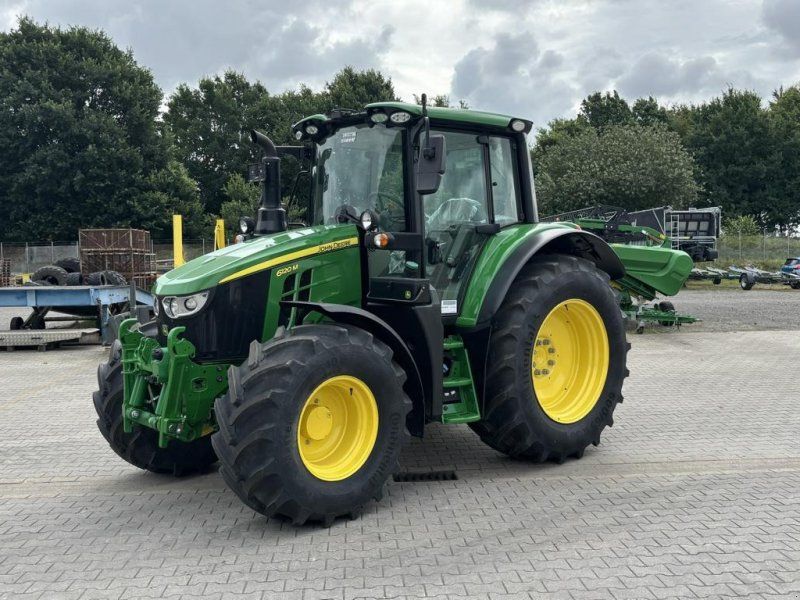 John Deere 6120M MIT KABINE