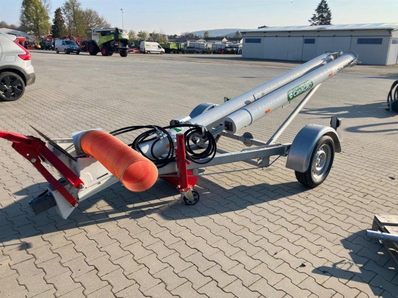 CanAgro HD 824 VT MK