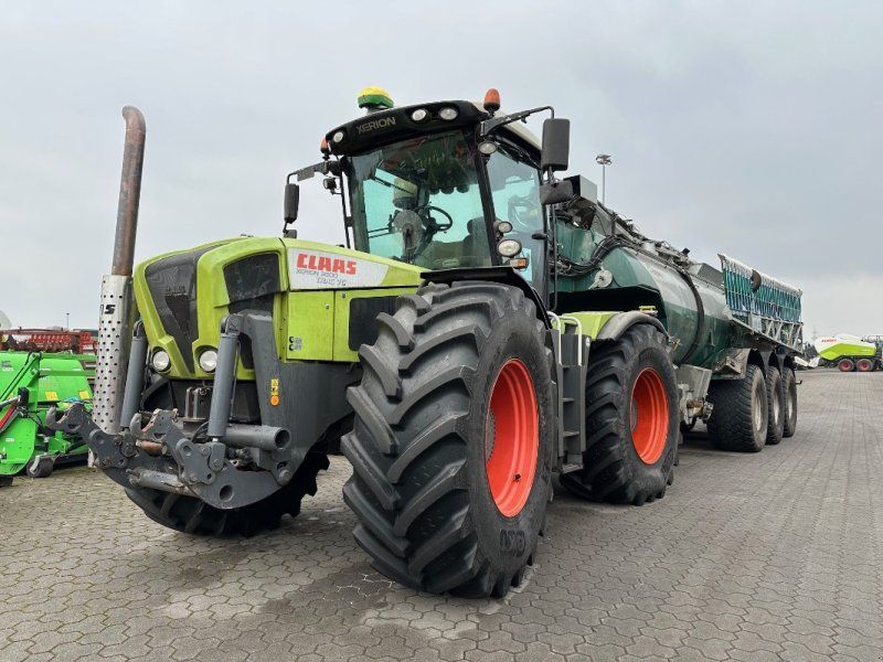 Claas Xerion 3300 Trac