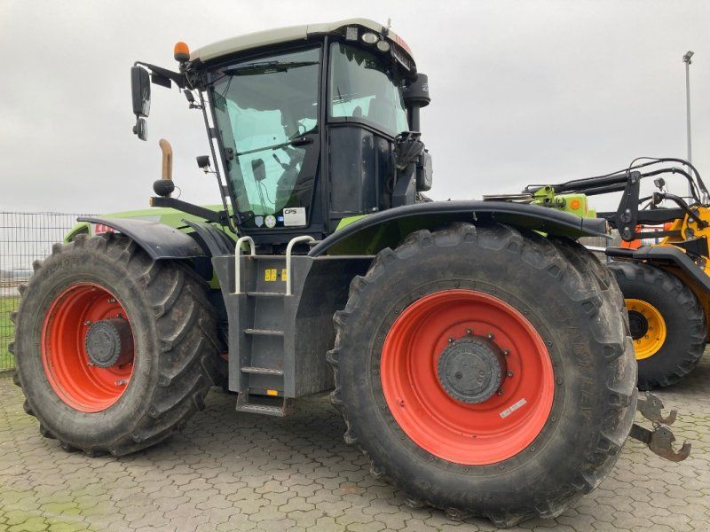 Claas Xerion 3800 Trac VC