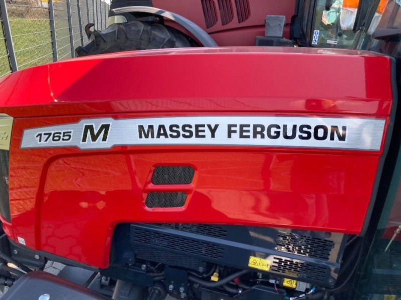 Massey Ferguson 1765 M HC