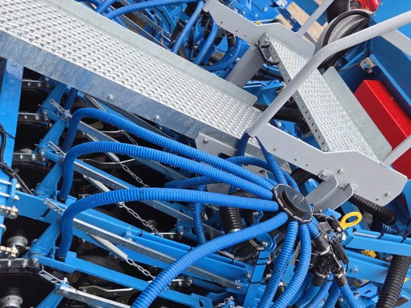 Lemken Zirkon 12/300