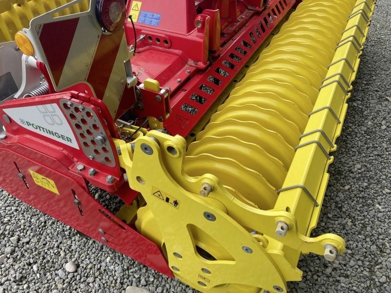 Pöttinger LION 3030 CLASSIC