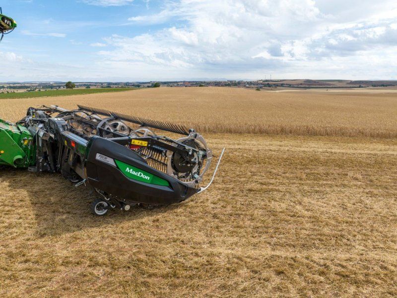 MacDon FD230 9,1m