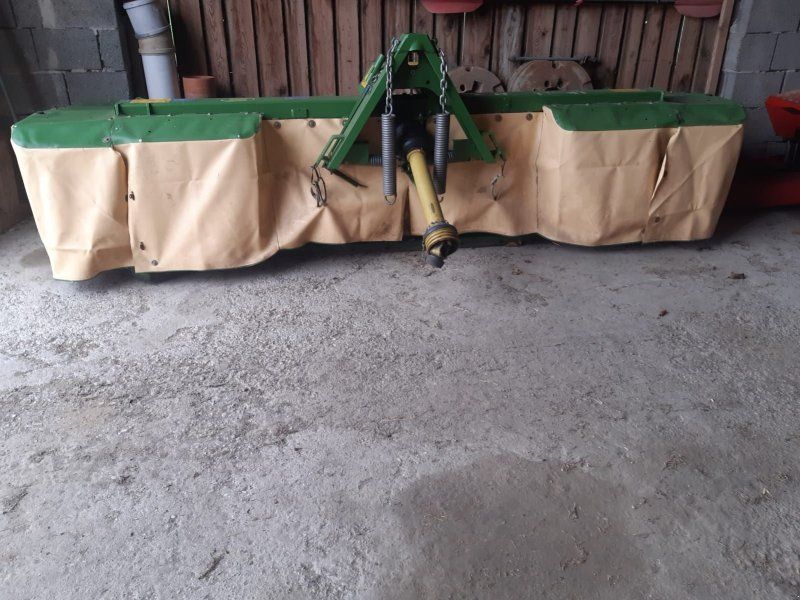 Krone EC F 320 M Gen. 2 mit Pendelbock