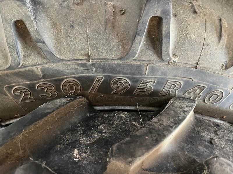 Pflegeräder 250/85 R28 & 230/95 R40