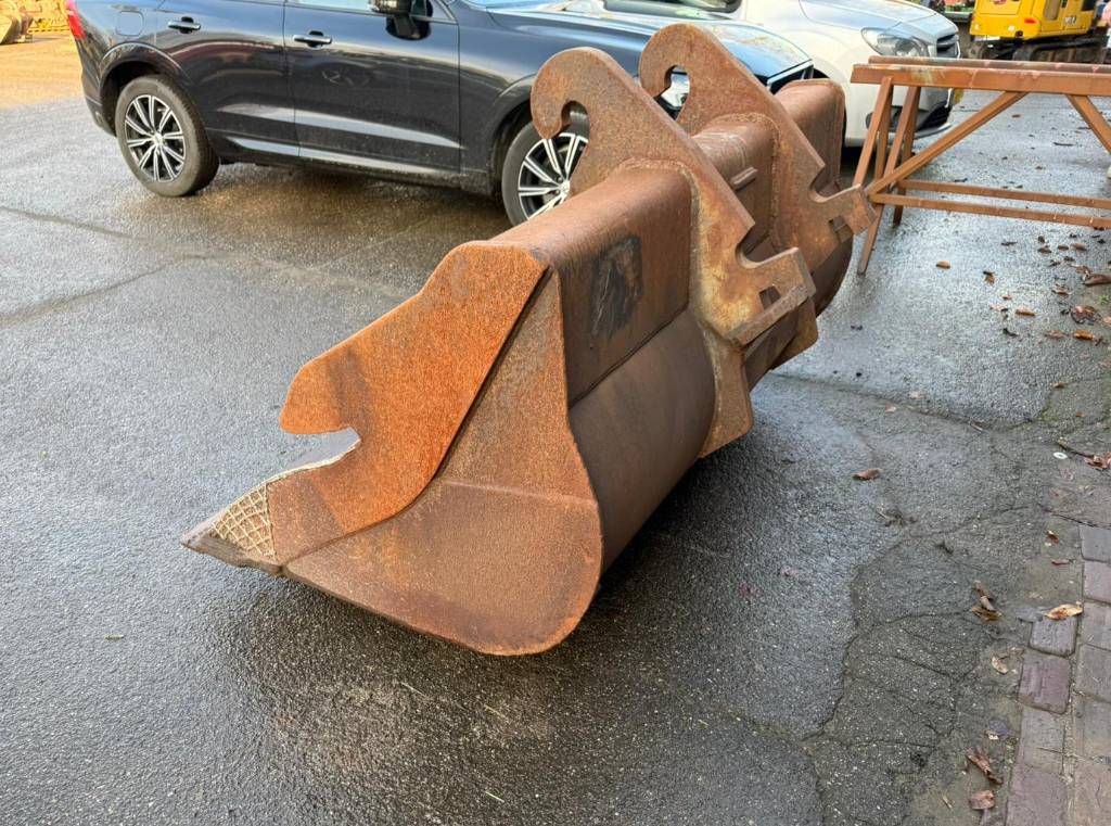 CW30 200cm wide bucket/ bredebak / löffel