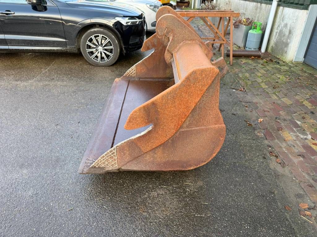 CW30 200cm wide bucket/ bredebak / löffel