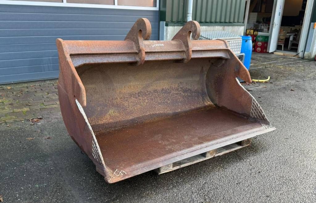 CW30 200cm wide bucket/ bredebak / löffel