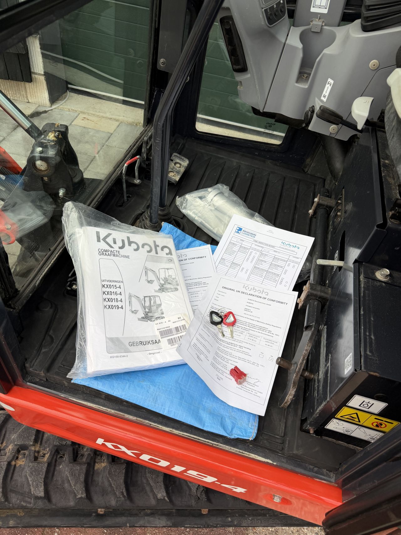 Kubota KX019-4 | 2024 |slechts 620 uur ! minigraver graafmachine