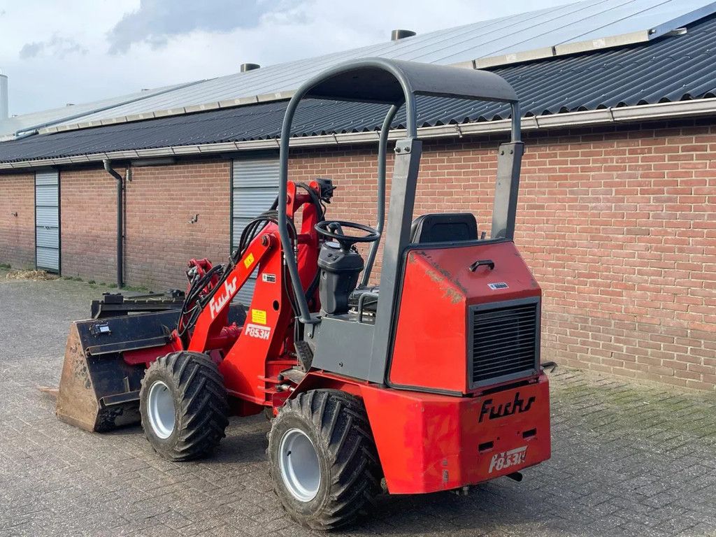 Fuchs F853H shovel loader