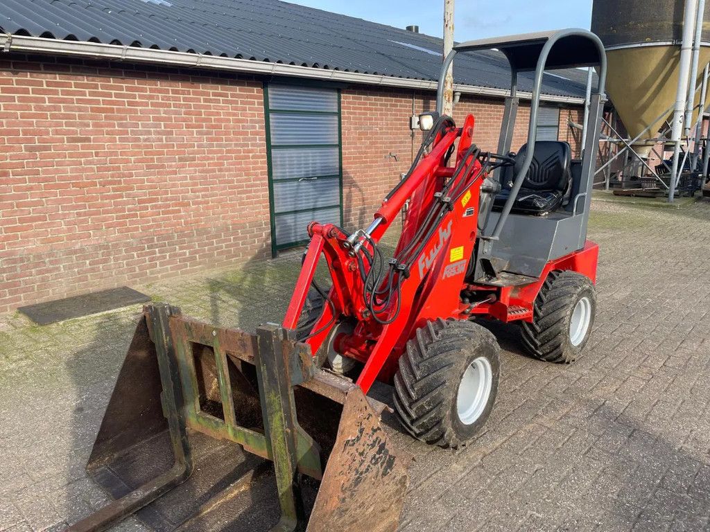 Fuchs F853H shovel loader