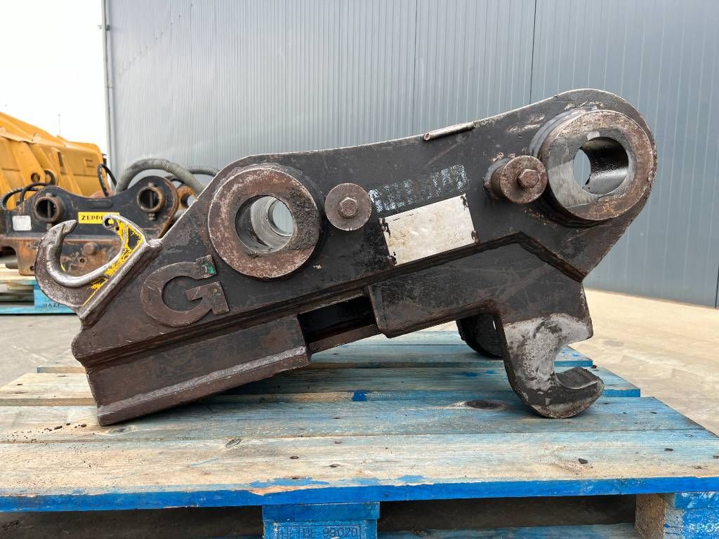 Gjerstad Volvo S1 - M318D / 320D / 320E / 320F / 323D / 32