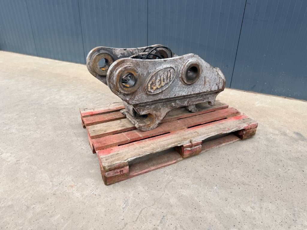 Miller Geith Komatsu PC210 / PC228 / PC240