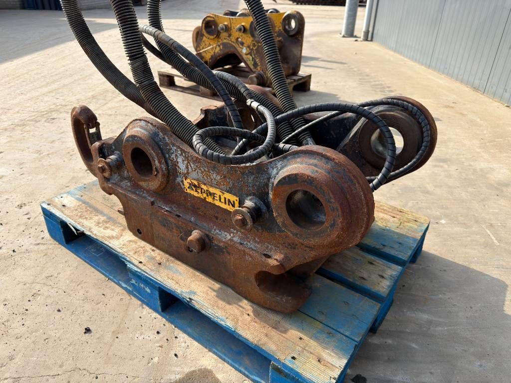 OilQuick OQ70/55 - 329D / 329E / 330F