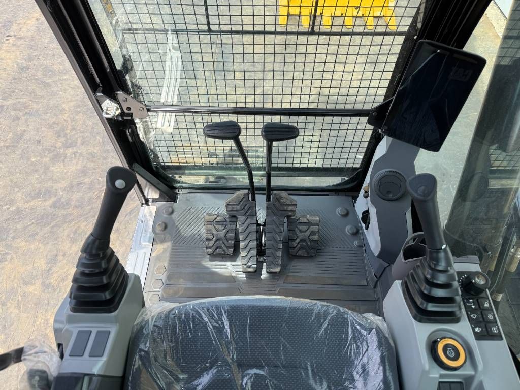 CAT 324 05A -- Next Gen / NEW / UNUSED / 2026 Model