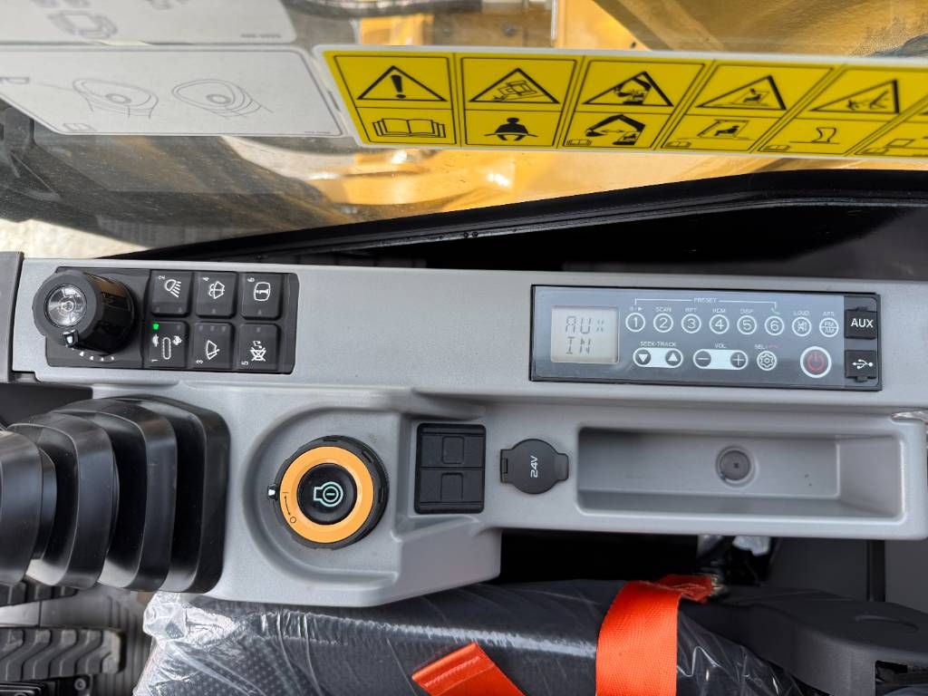 CAT 324 05A -- Next Gen / NEW / UNUSED / 2026 Model