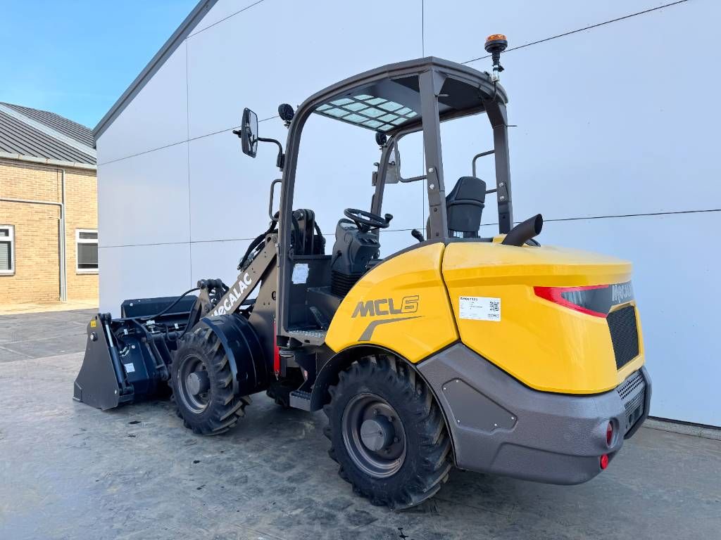 Mecalac MCL 6 - NEW / UNUSED / Bucket + Forks
