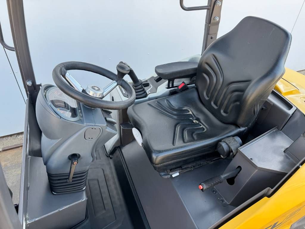 Mecalac MCL 6 - NEW / UNUSED / Bucket + Forks