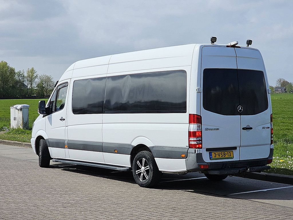 MERCEDES-BENZ SPRINTER 319 v6 3.0ltr ac aut