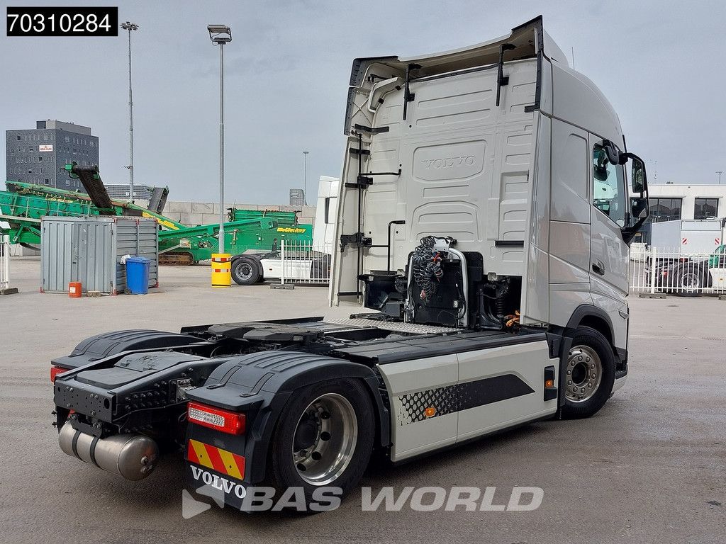 Volvo FH 490 4X2 490 kW - WLTP 300km - 540 kWh (6 batteries)
