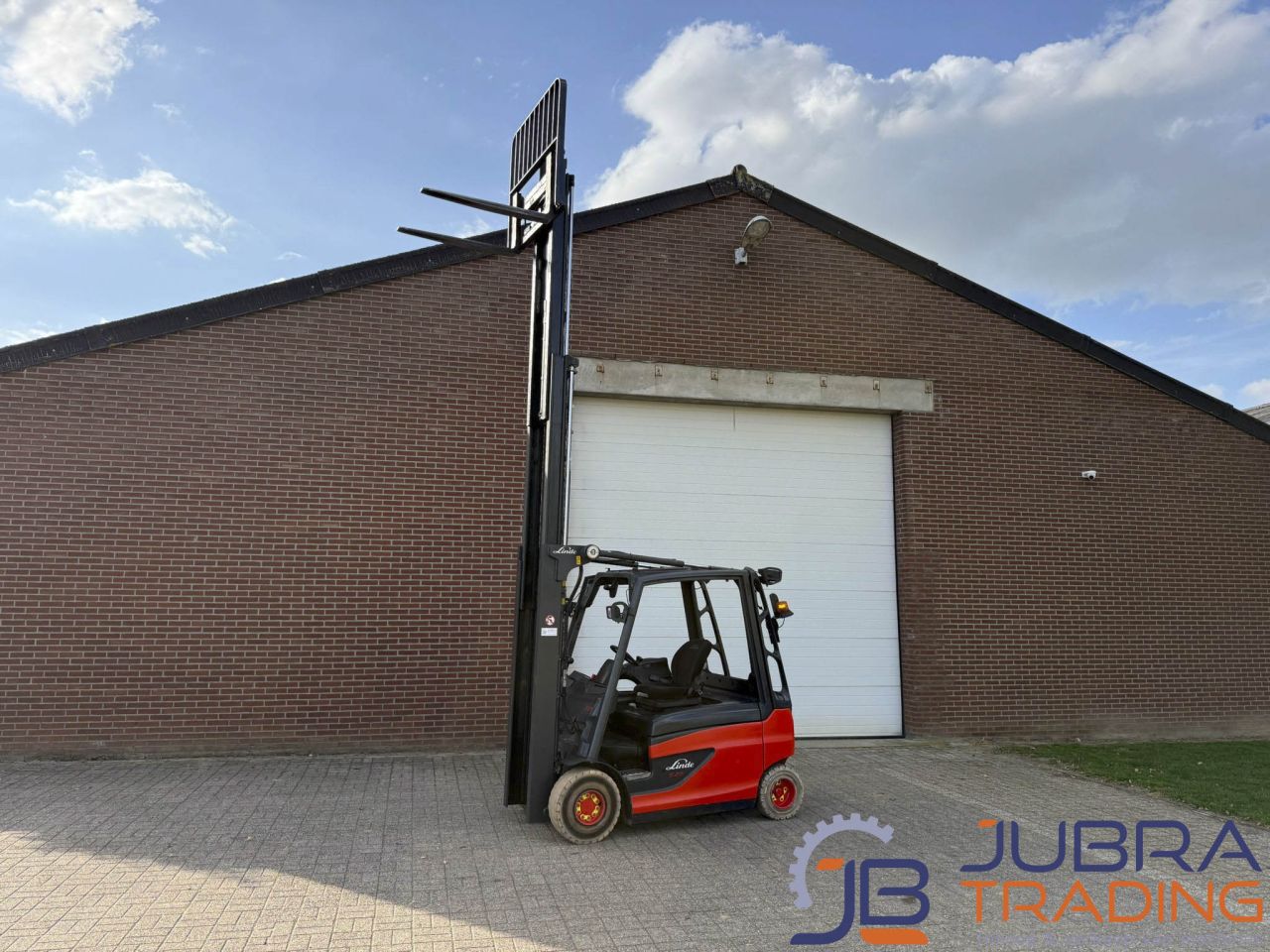 Linde E25L-01 Elektrostapler | 2013 | 14415Std | 2,5T | 4,7M