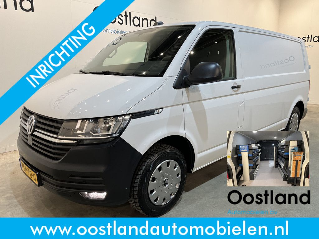 Volkswagen Transporter 2.0 TDI L2H1 150 PK DSG Automaat / Servicebus / Sortimo Inrichting / Euro 6 / Airco / Cruise Control / CarPlay / Camera / Navigatie