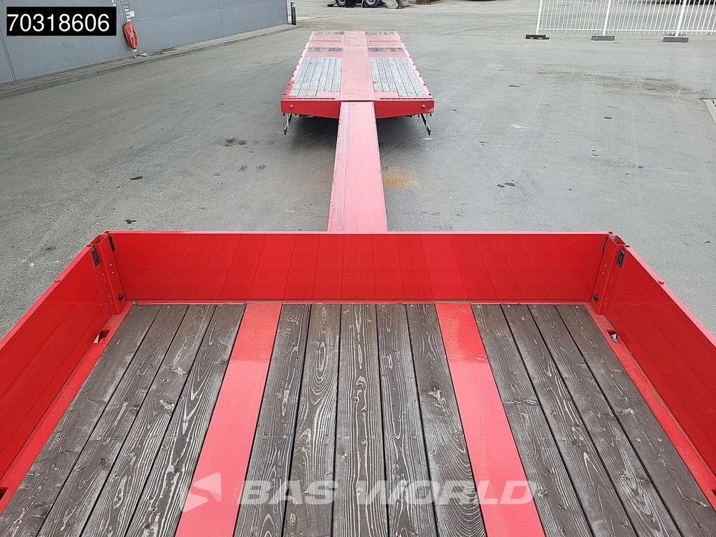 Schwarzmüller 3 Achsen NEW! 3x Steering Axles SAF Extendable