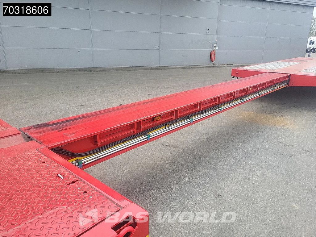 Schwarzmüller 3 Achsen NEW! 3x Steering Axles SAF Extendable