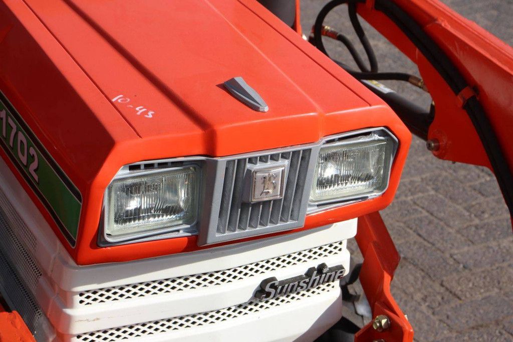Kubota B1702 Diesel-Kleintraktor 17 PS mit Frontlader (Neu)