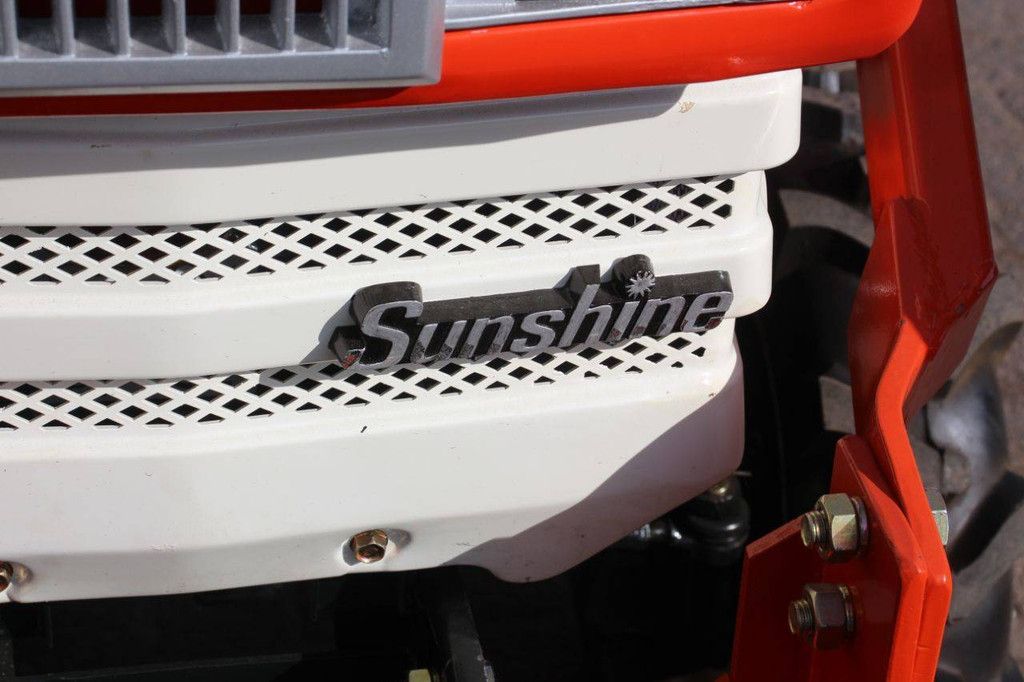 Kubota B1702 Diesel-Kleintraktor 17 PS mit Frontlader (Neu)