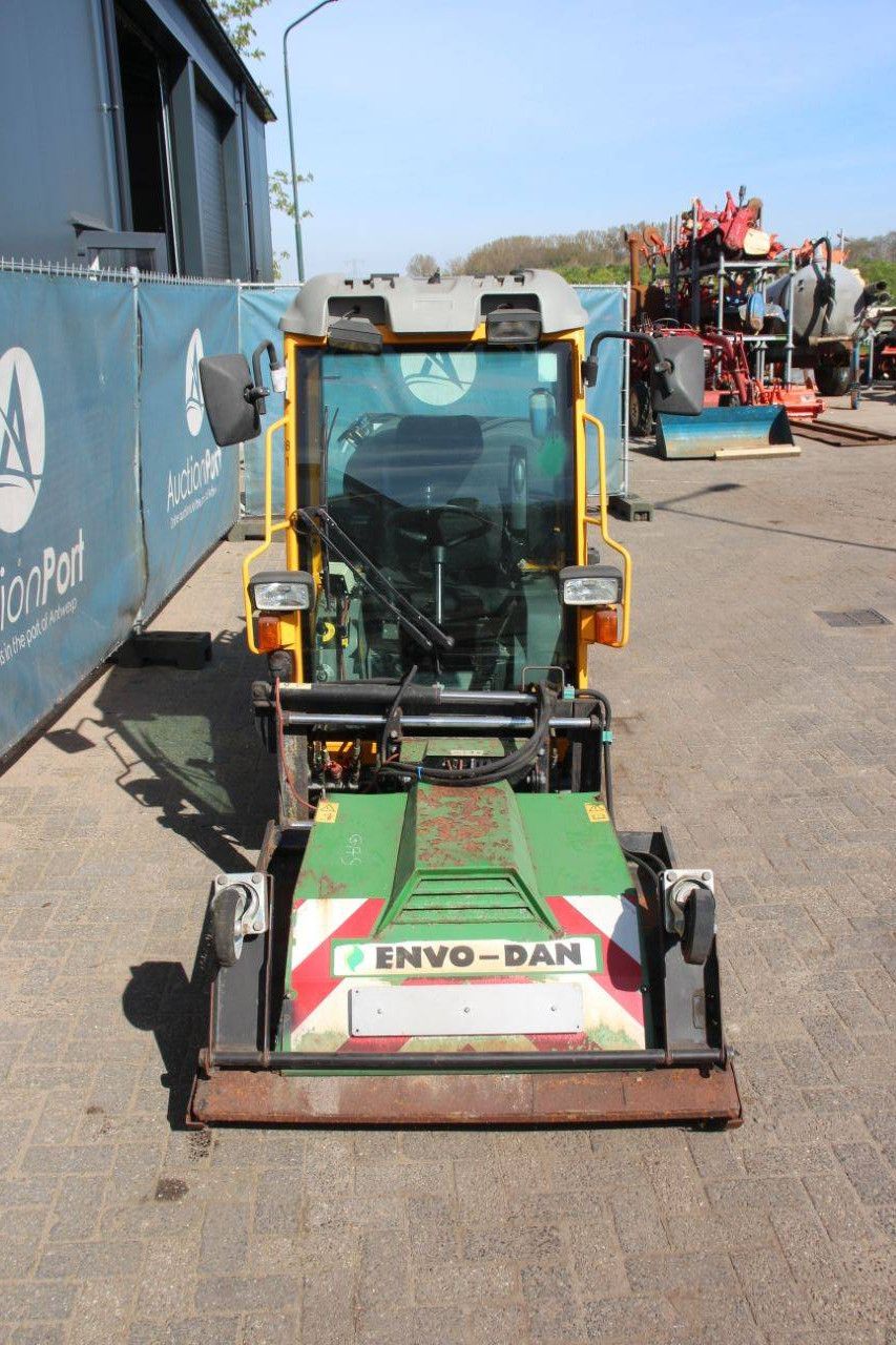 Heylens Belos TP 3440 Diesel Implement Carrier 2012 with Weed Burner