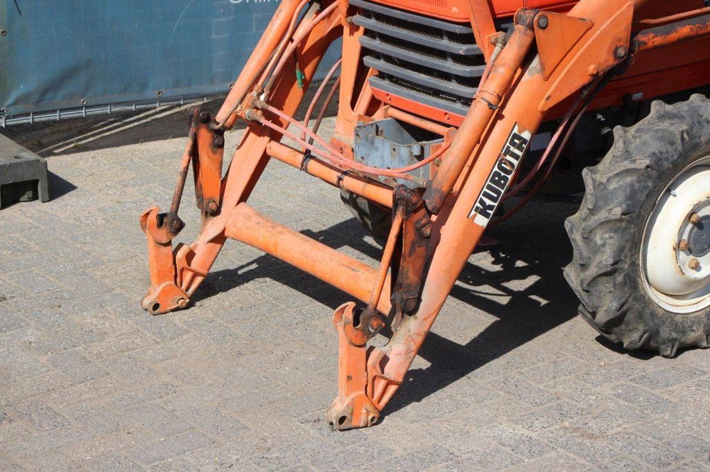 Kubota ZL1-255 Mini Tractor Diesel 24 hp with front loader