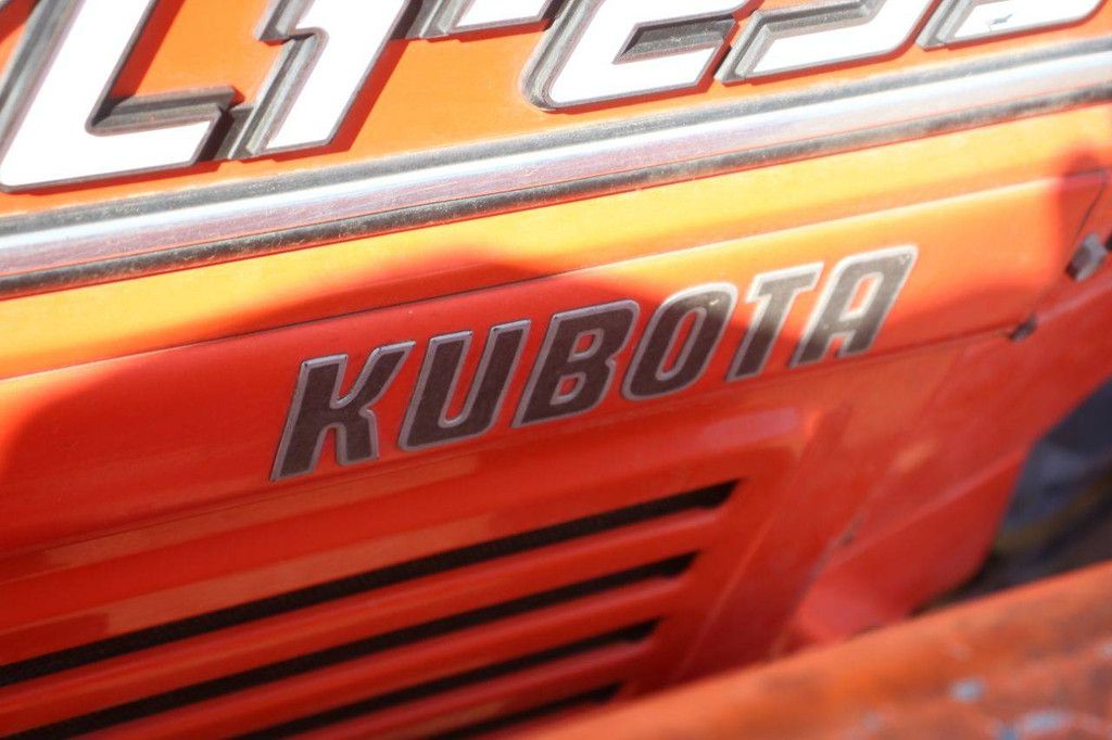 Kubota ZL1-255 Mini Tractor Diesel 24 hp with front loader