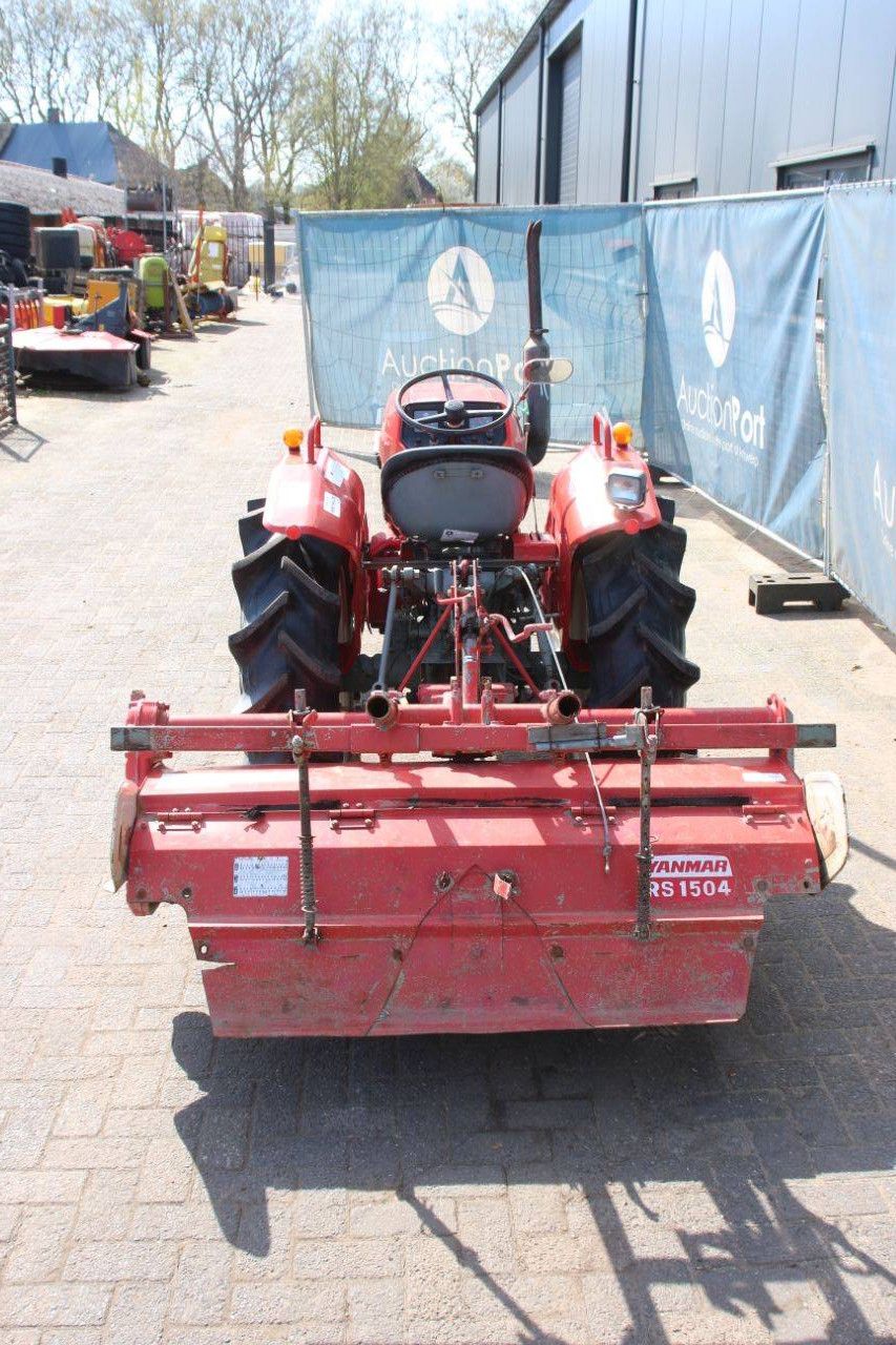 Kleintraktor Yanmar YM2310 Diesel 23 PS mit Grubber
