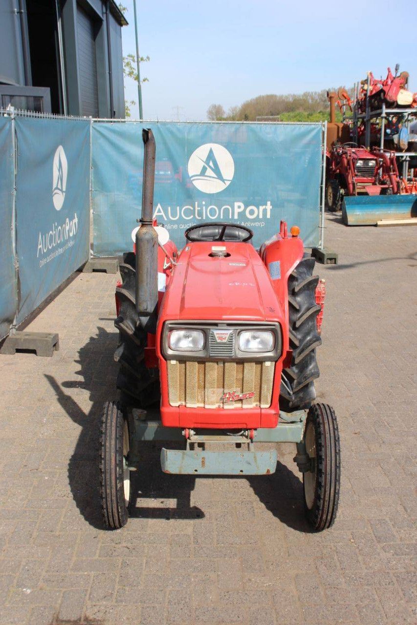 Kleintraktor Yanmar YM2310 Diesel 23 PS mit Grubber