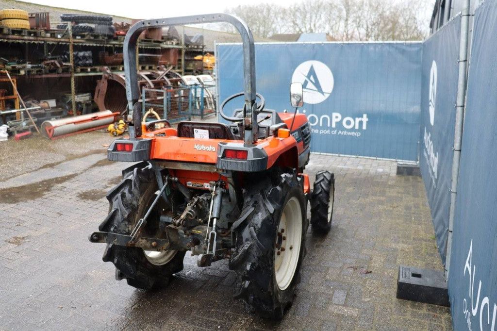 Minitractor Kubota GT21 Diesel 21pk