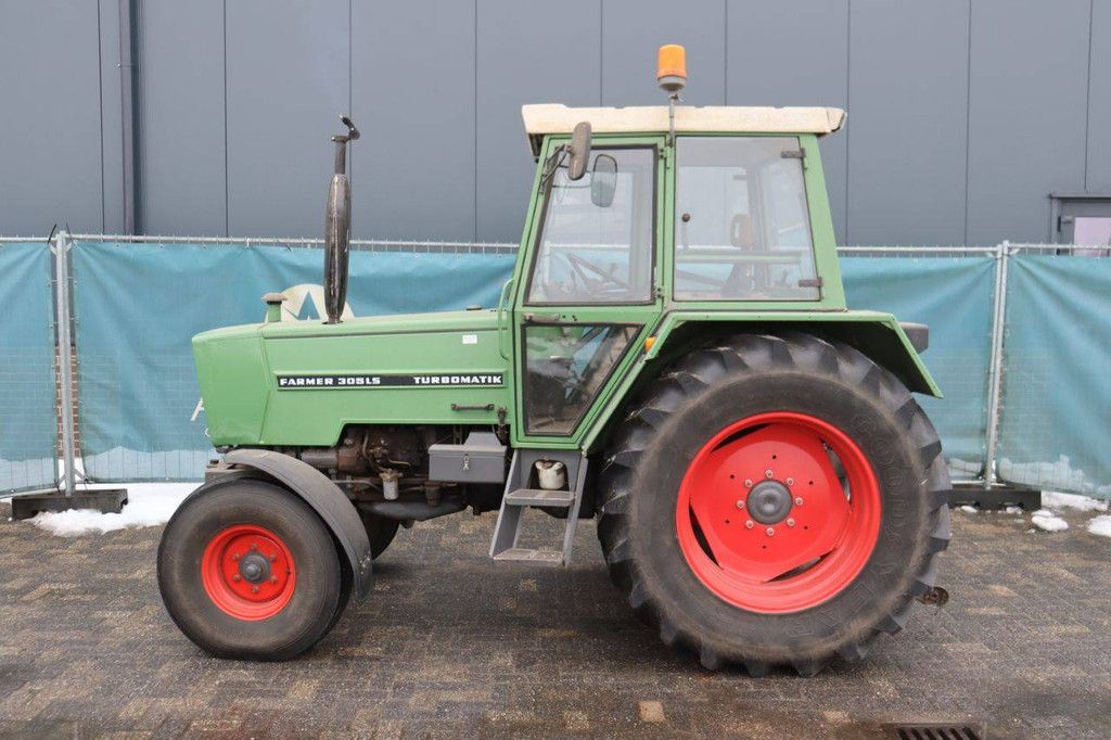 Tractor Fendt Farmer 305LS Turbomatik Diesel (Margin)