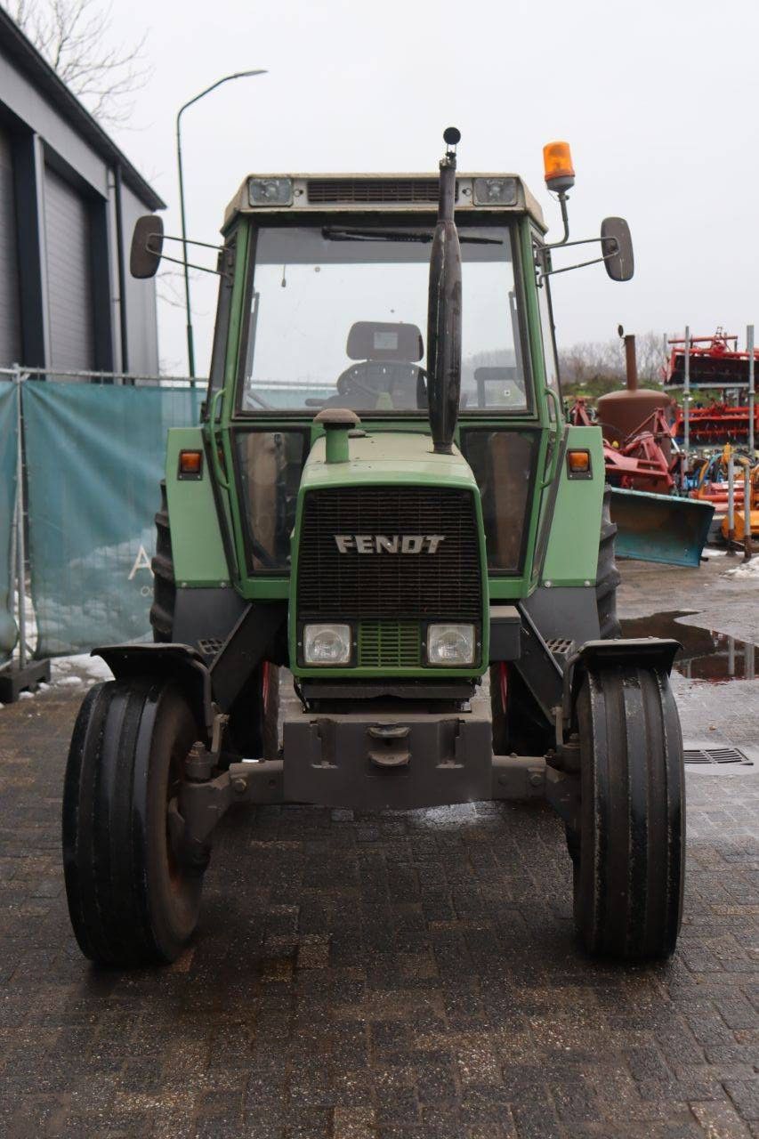 Tractor Fendt Farmer 305LS Turbomatik Diesel (Margin)
