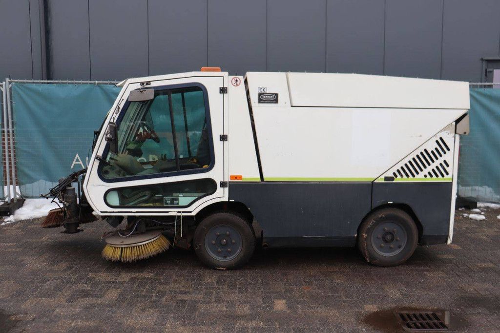 Tennant A60 Diesel Sweeper 2006