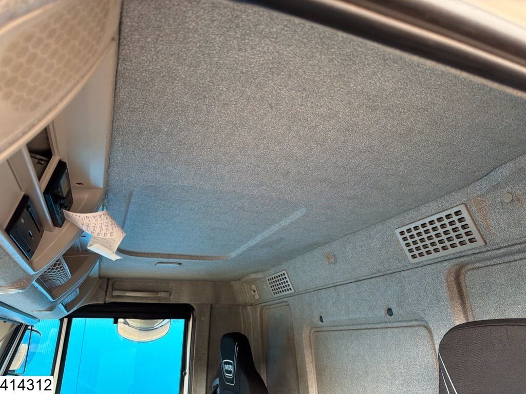 Iveco Stralis EURO 6, 8x2, PTO, CNG