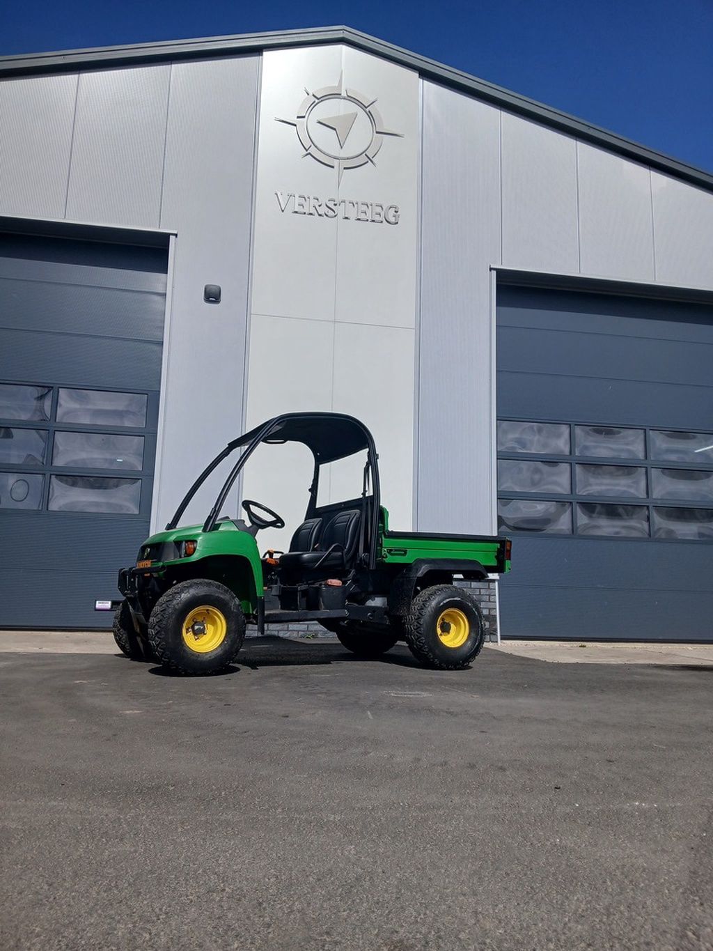 John Deere Gator 4x4 HPX