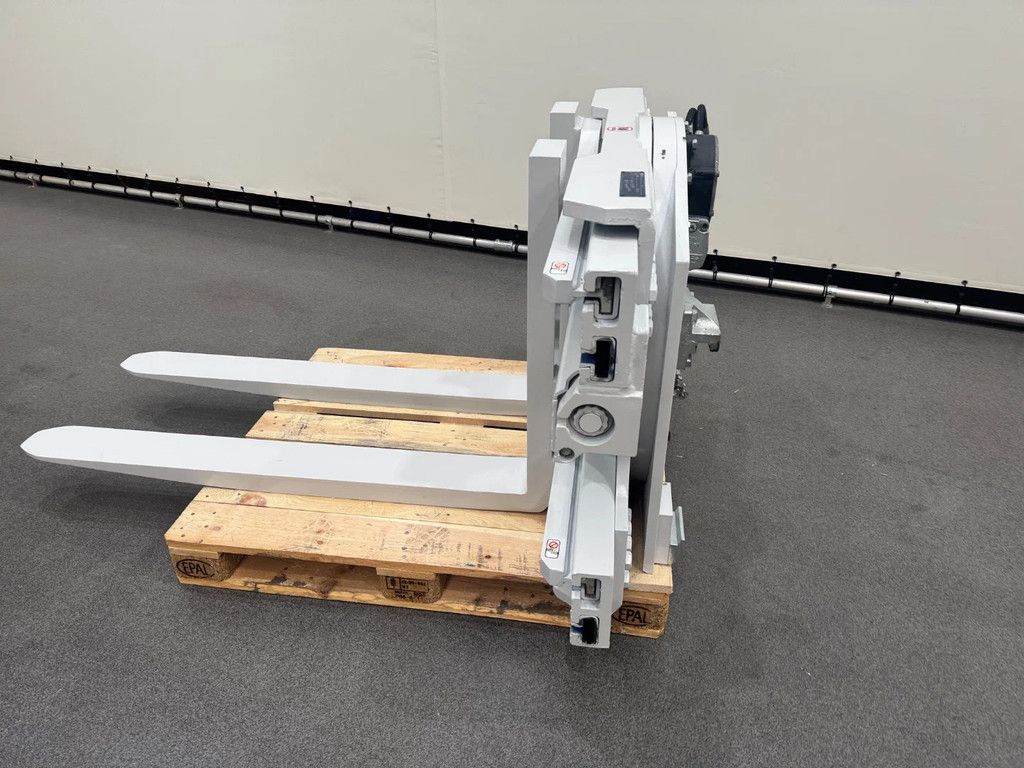 Cascade 70G-CFR157 ROTERENDE VORKENKEM DEMO